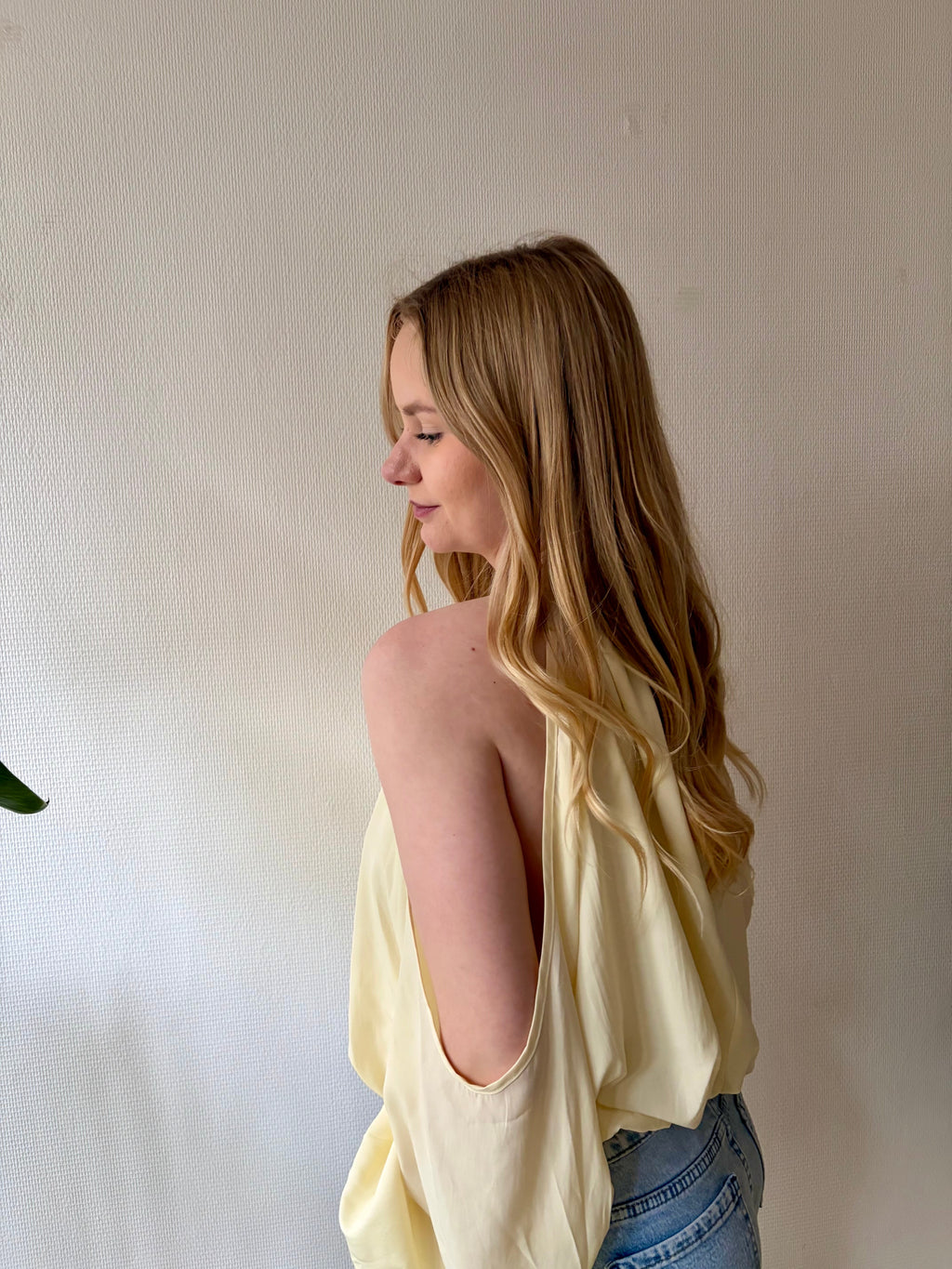 Mila - Blouse à épaules dénudées Lily Blue