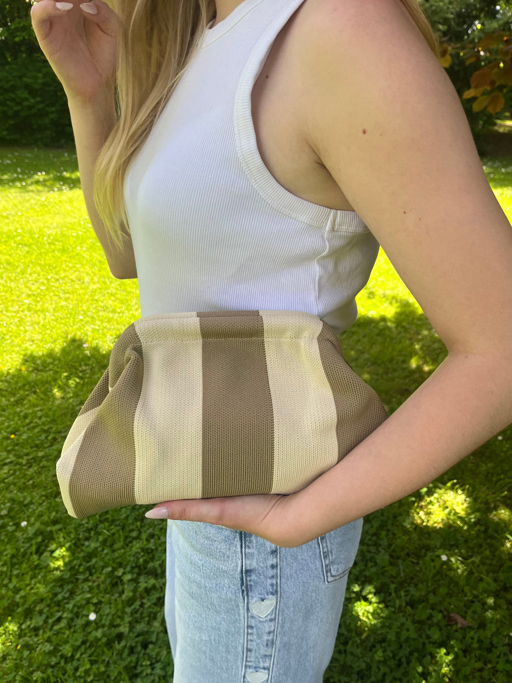 Agathe - Pochette rayée Lily Blue