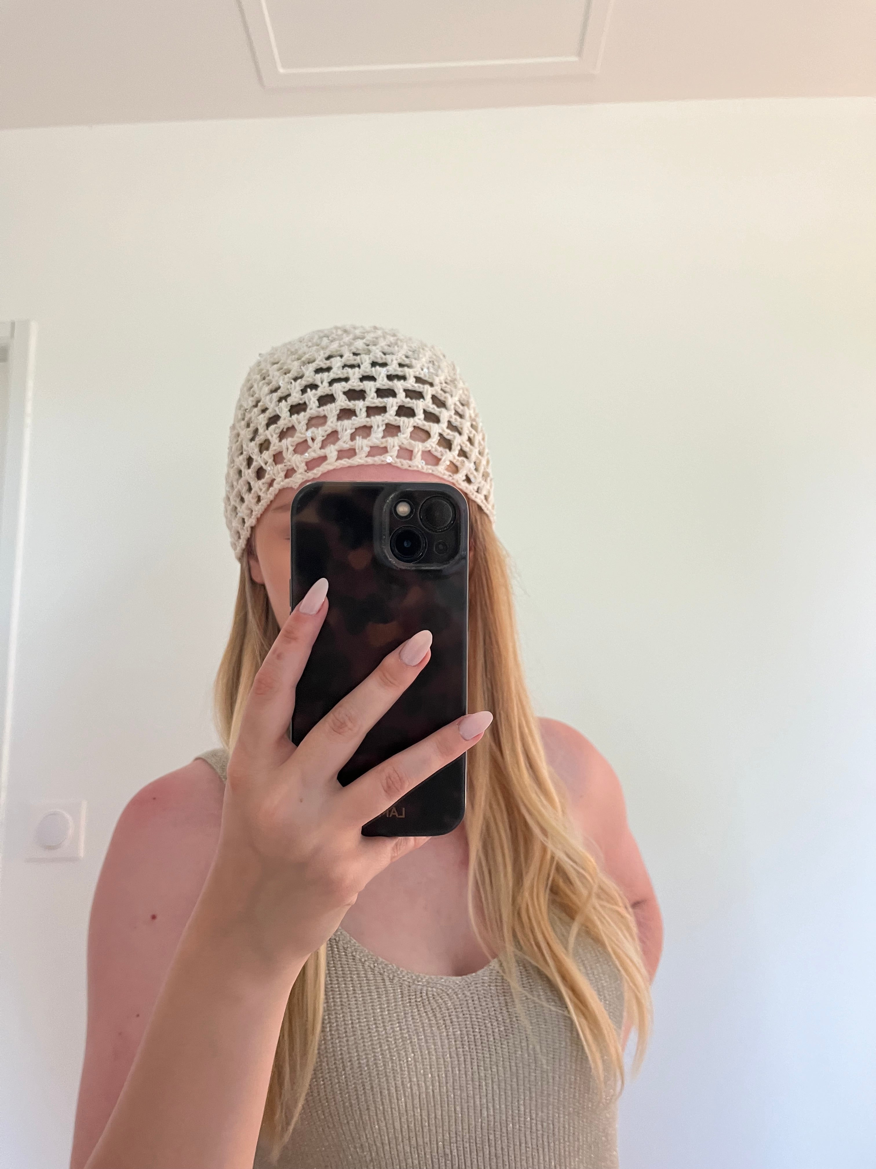 Marbella - Bonnet en crochet Lily Blue