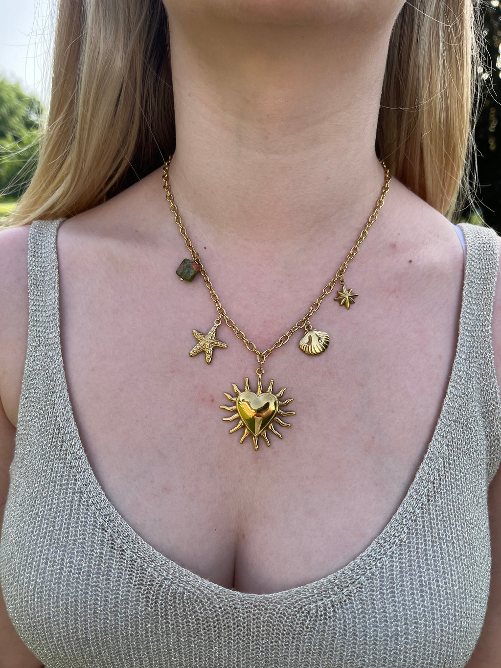 Yséa - Collier charms Lily Blue