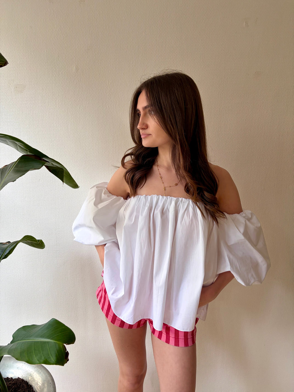 Charlotte - Blouse col bateau blanche Lily Blue